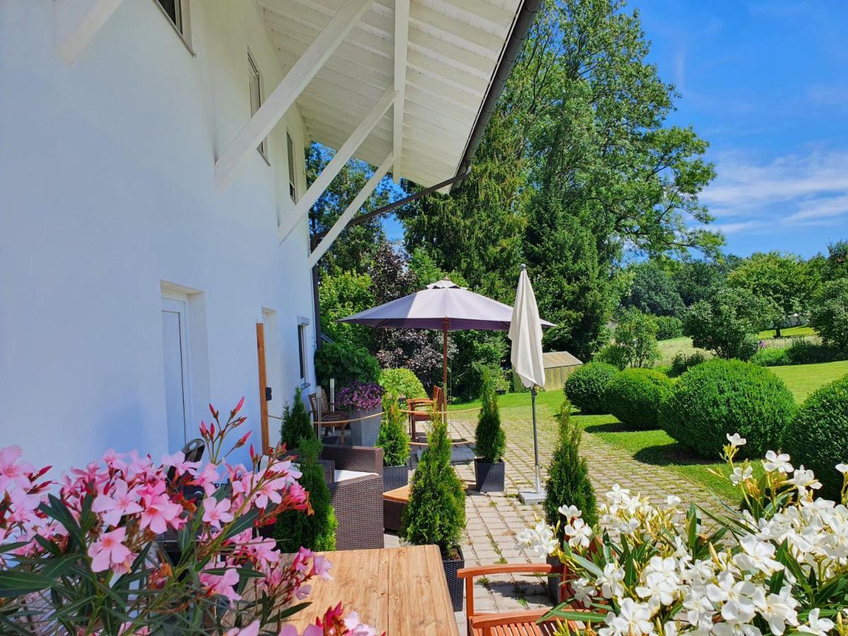 Ferienwohnung Wohlfuehleckerl Tittmoning Exterior photo